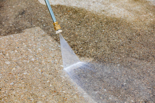 Best Playground Equipment Cleaning  in Rosenberg, TX